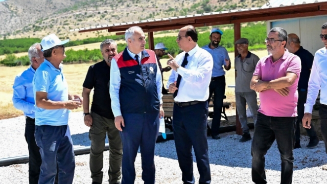 Yeşilyurt Belediyesi'nden Çiftçilere Ücretsiz Destek Sürüyor!