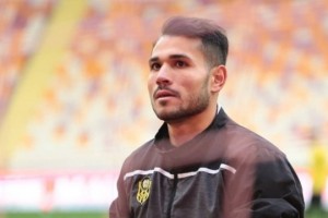 Yeni Malatyasporlu Eski Oyuncu Ertaç Özbir'den Vefa Örneği!