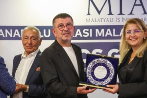 MİAD, Yunus Akdaş İle CHP'ye Yanaşıyor!